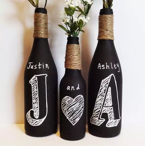 9 Centros de mesa para boda económicos con botellas