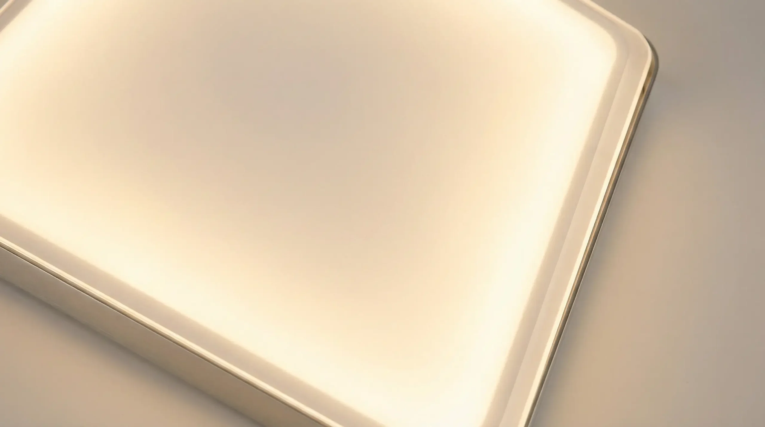 Panel de metacrilato opal difundiendo luz de manera suave y uniforme