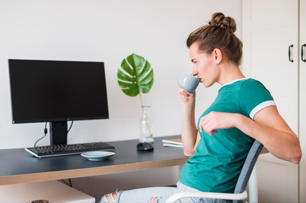 Escritorio ergonómico: tu aliado contra el dolor de espalda